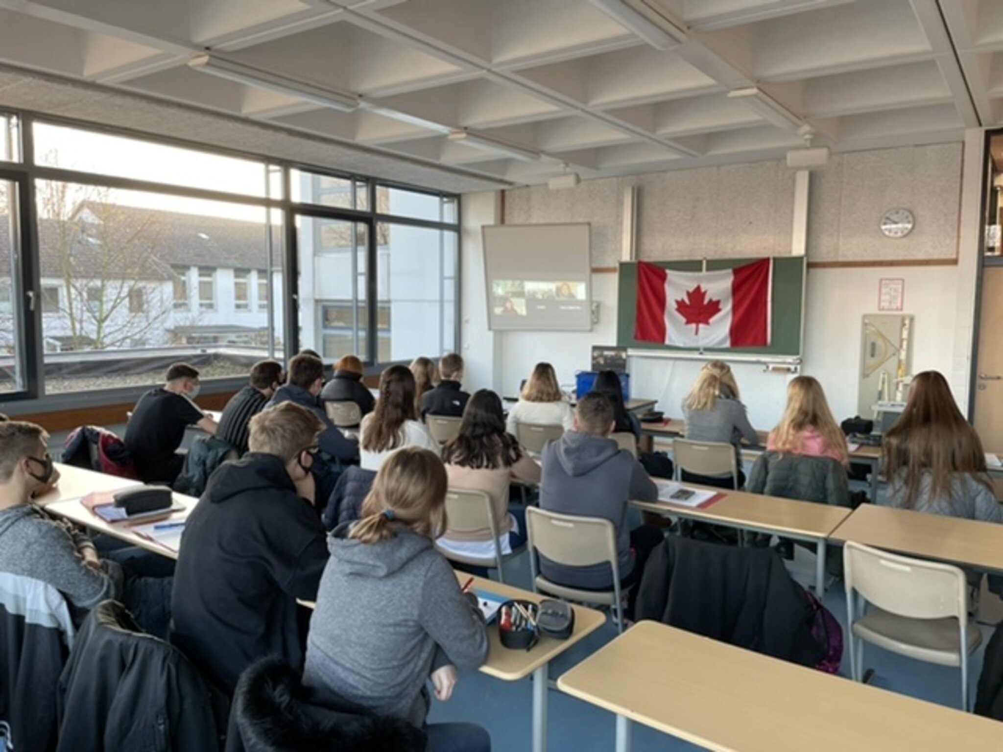 Digitaler Unterricht am Marie-Curie-Gymnasium Bönen: Videokonferenz mit Kanada