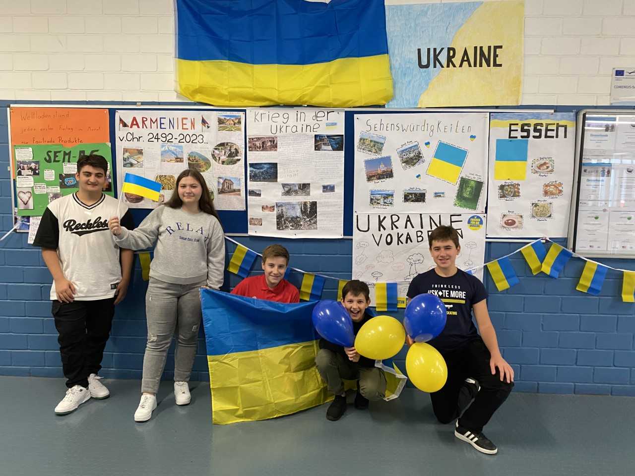 Die Interkulturelle Woche 2023: Fast 1,5 Jahre in Deutschland – unsere ukrainischen und armenischen Schüler:innen stellen sich und ihr Land vor
