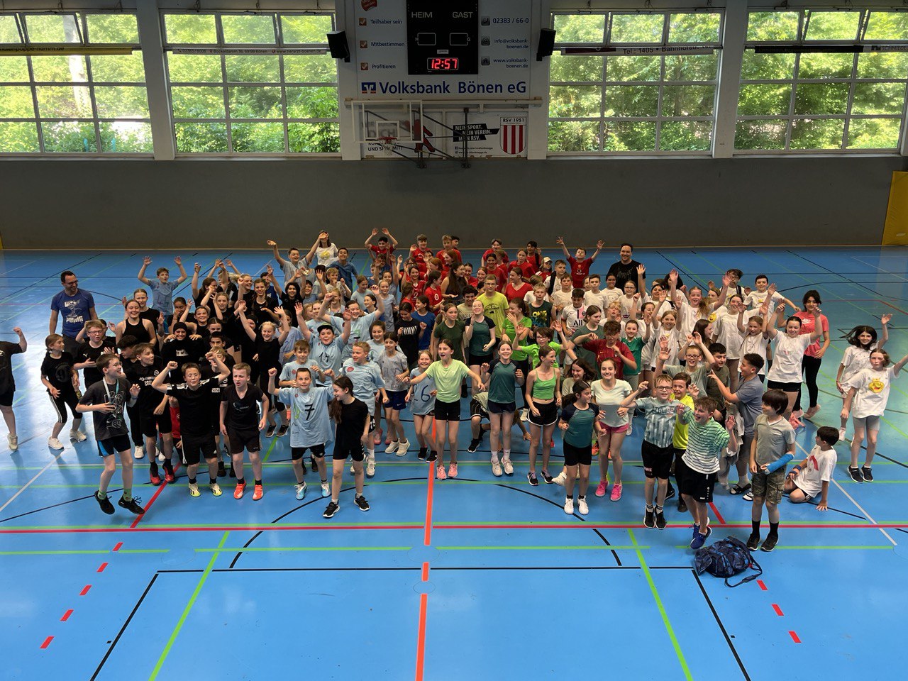 Sportfest am Marie-Curie-Gymnasium: Ein Tag voller Energie und Teamgeist