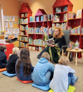 Bild Vorleseaktion 2025.2 jpg