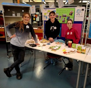 Fairtrade wird am MCG gelebt und von einer sehr engagierten AG vertreten! Am Tag der offenen Tür konnten Gäste entsprechende Produkte erwerben und sich informieren lassen.