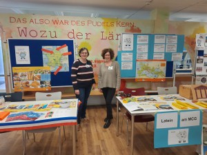 ...nicht zu vergessen die wunderschöne französische Sprache und das Lateinische - hier repräsentiert durch Frau Vahle und Frau Doert.