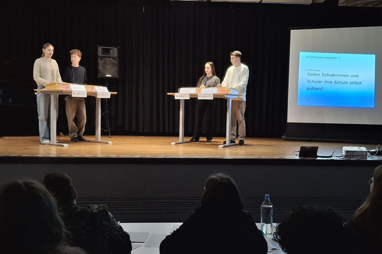 Gekonnt debattieren – Der Wettbewerb „Jugend debattiert“ am MCG